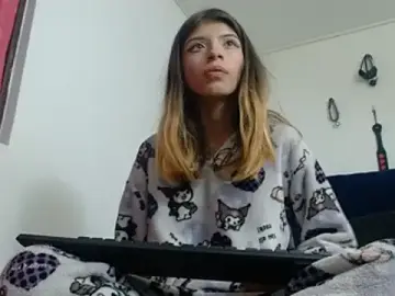 Stripchat Free Live Porn of KratosAfroditacs