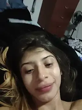 Stripchat Adult Webcam of KratosAfroditacs