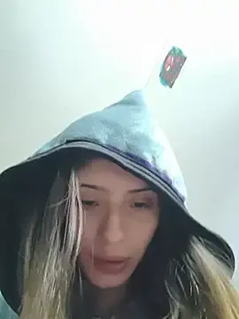 Stripchat Free Live Porn of KratosAfroditacs
