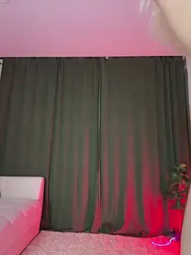 Stripchat Watch Live Sex Cams of Luv_Doll