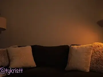 Stripchat Live Sex Cam of pantykrist