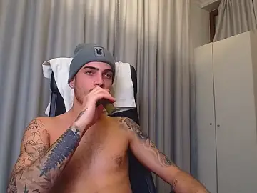 Stripchat Adult Video Chat of BrandonTate