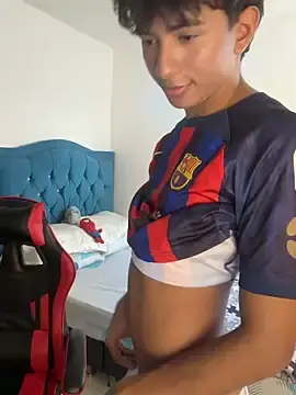 Stripchat Best live sex cam show of Leonarrrd_01