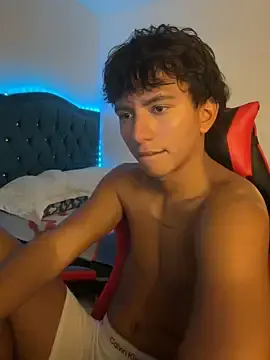 Stripchat Best Webcam of Leonarrrd_01