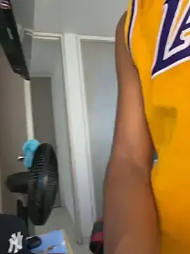 Stripchat Sex Chat of Leonarrrd_01