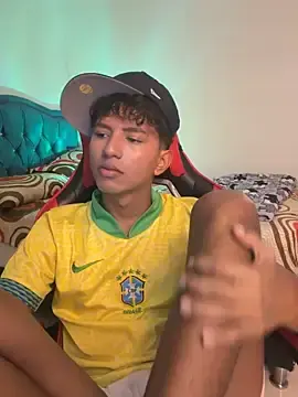 Stripchat Best live sex cam show of Leonarrrd_01