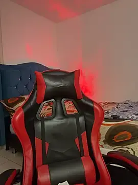 Stripchat Live Porn of Leonarrrd_01