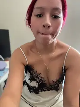 Stripchat Live Sex Cam of Sweety_Nate