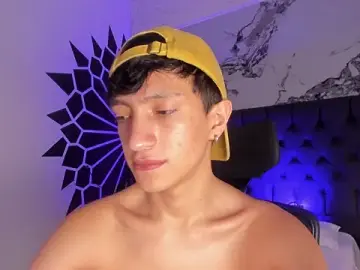 Stripchat Free Porn Cam of JohanSedas