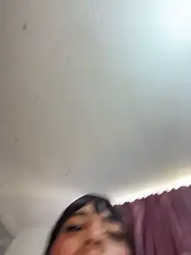 Stripchat Adult Webcams of Newshantal_