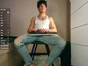 Stripchat Watch Live Sex Cams of ChristianLevine_