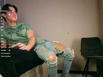 Stripchat Free Porn Cam of ChristianLevine_