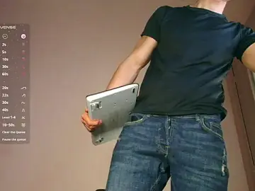 Stripchat Watch Live Sex Cams of ChristianLevine_