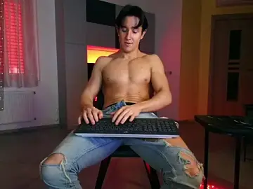 Stripchat Live Porn of ChristianLevine_