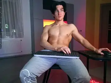 Stripchat Adult Webcams of ChristianLevine_