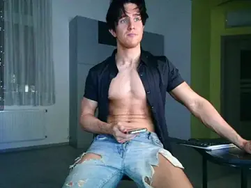 Stripchat Adult Webcams of ChristianLevine_