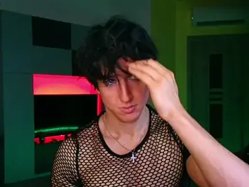 Stripchat Live Sex Cam of ChristianLevine_
