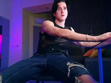 Stripchat Live Porn of ChristianLevine_