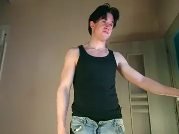 Stripchat Live Sex Cam of ChristianLevine_