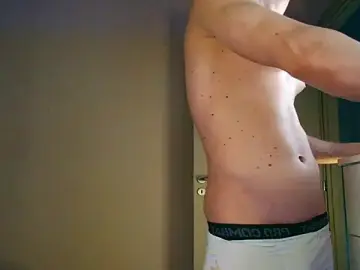 Stripchat Free Live Porn of ChristianLevine_