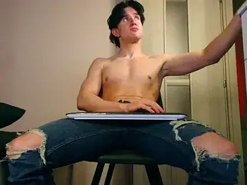 Stripchat Live Sex of ChristianLevine_