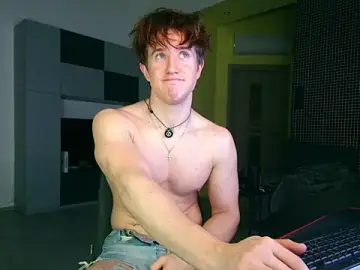 Stripchat Free Live Porn of ChristianLevine_
