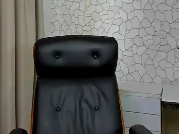 Stripchat Watch Live Sex Cams of ClintMasters