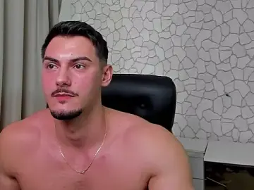 Stripchat Watch Live Sex Cams of ClintMasters