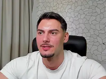 Stripchat Watch Live Sex Cams of ClintMasters