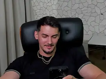 Stripchat Free Porn Cam of ClintMasters