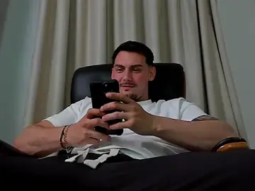 Stripchat Adult Webcam of ClintMasters