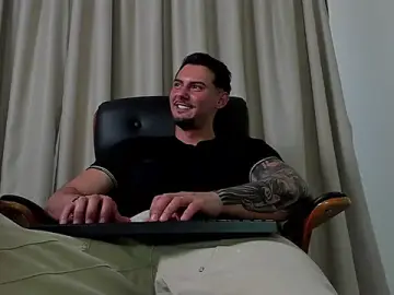 Stripchat Adult Webcam of ClintMasters