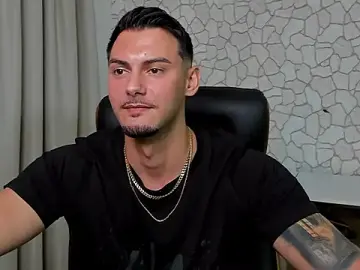 Stripchat Watch Live Sex Cams of ClintMasters
