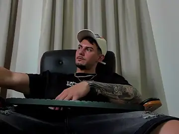 Stripchat Live Sex Cam of ClintMasters