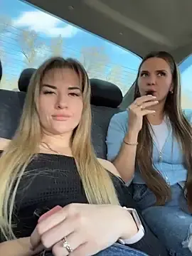 Stripchat Live Sex Cam of hotty_girls_here