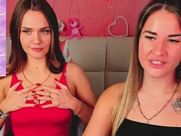 Stripchat Live Sex of hotty_girls_here