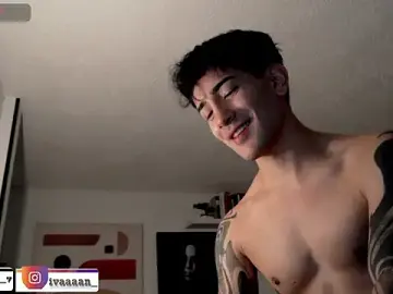 Stripchat Adult Webcams of ivaaaan_