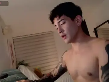 Stripchat Live Porn of ivaaaan_