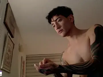 Stripchat Live Sex Cam of ivaaaan_