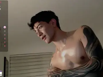 Stripchat Free Live Porn of ivaaaan_