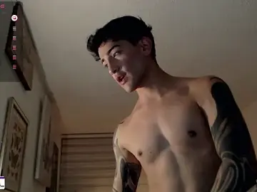 Stripchat Free Porn Cam of ivaaaan_