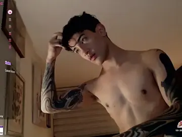 Stripchat Live Porn of ivaaaan_