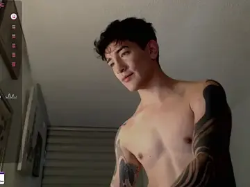Stripchat Watch Live Sex Cams of ivaaaan_