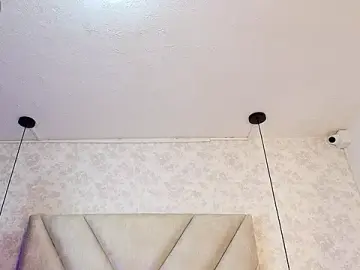 Stripchat Live Sex Cam of Zoelucas