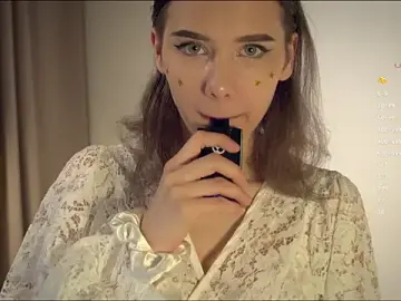 Stripchat Sex Cam of happynewdear