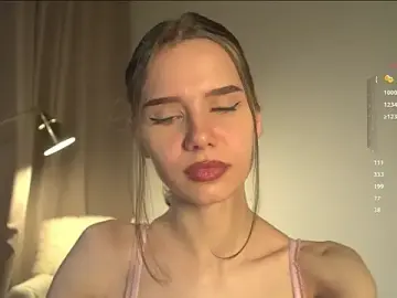 Stripchat Sex Cam of happynewdear