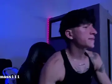 Stripchat Live Sex Cam of Thomass_clark