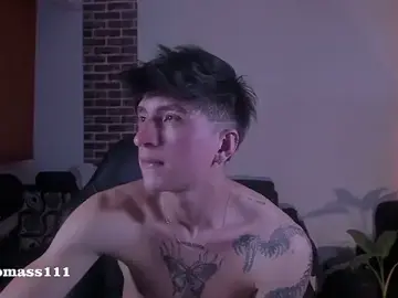 Stripchat Free Live Porn of Thomass_clark