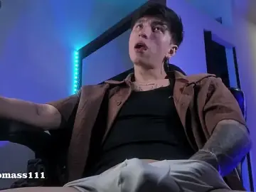 Stripchat Free Live Porn of Thomass_clark