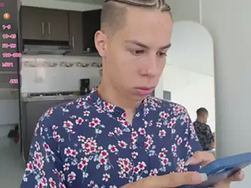 Stripchat Live Sex Cam of grey___27